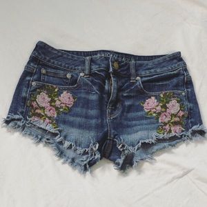 American eagle jean shorts size 2
